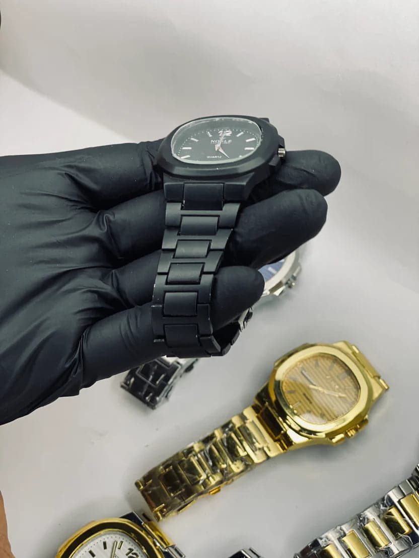 Men’s Square Analog Watch – Premium Black Steel Chain Strap | Classic Luxury Design