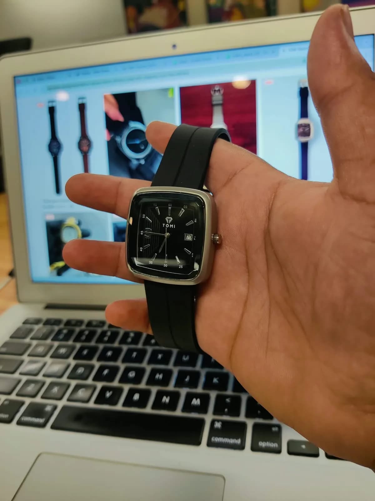TOMI Square Watch | Silicone Strap with Magnetic Lock - with Date 4