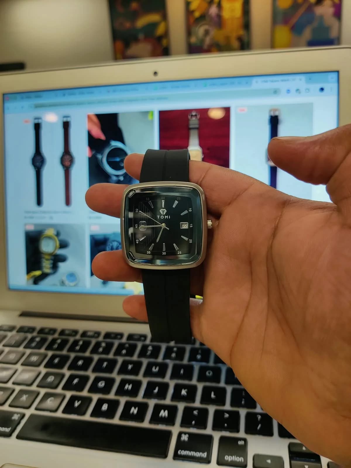 TOMI Square Watch | Silicone Strap with Magnetic Lock - with Date